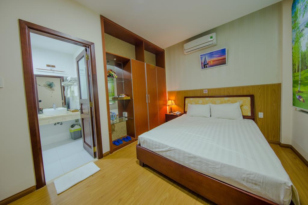 Hung Tuyen Hotel Дананг Экстерьер фото